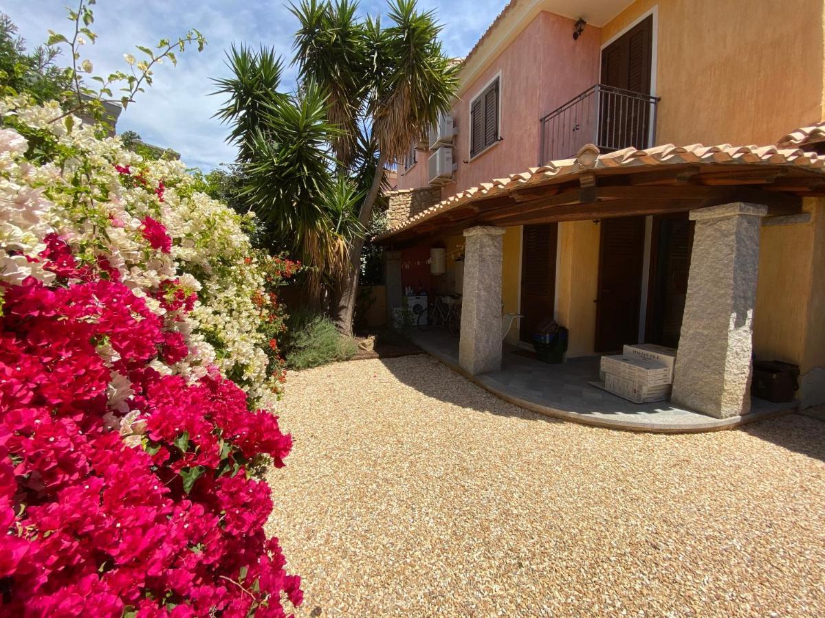 Sa Villarose By La Via Del Mare Viaggi E Vacanze Villasimius Buitenkant foto