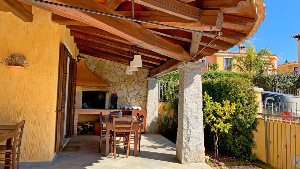 Sa Villarose By La Via Del Mare Viaggi E Vacanze Villasimius Buitenkant foto